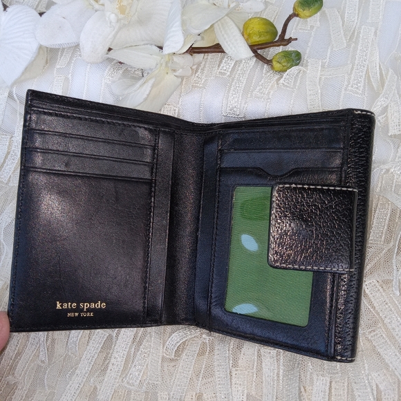Kate Spade Leather Wallet - Picture 2 of 7